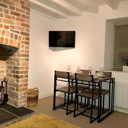 1, Pen Y Banc Cottage Bala Bagian luar foto