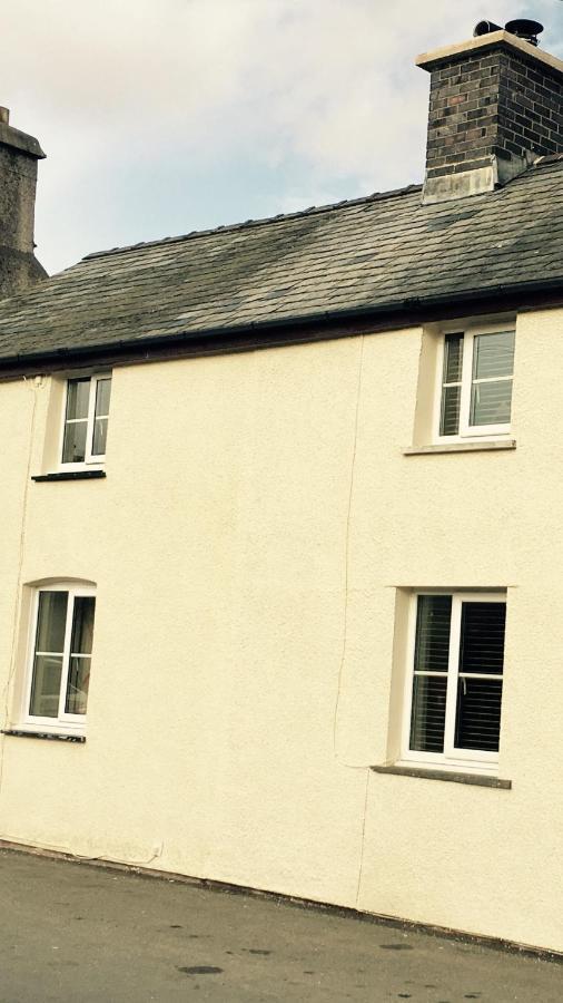 1, Pen Y Banc Cottage Bala Bagian luar foto